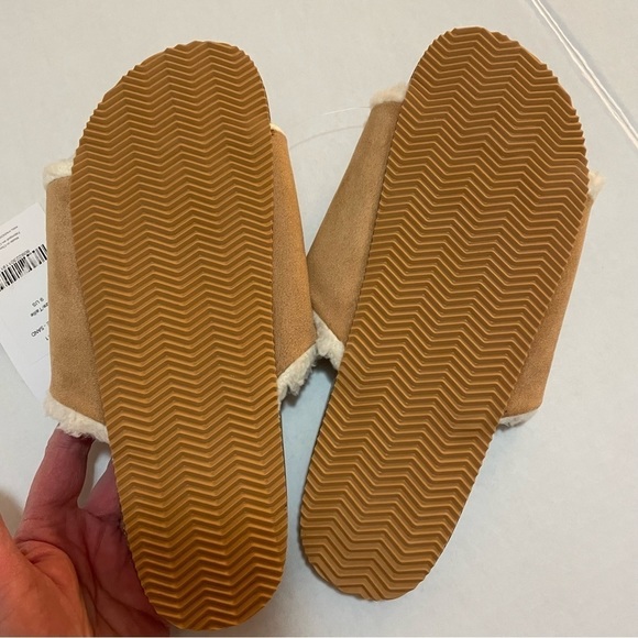 - 𝅺Malvados Meg Faux Microsuede Shearling Slide With Molded Corkbed - Picture 5 of 8